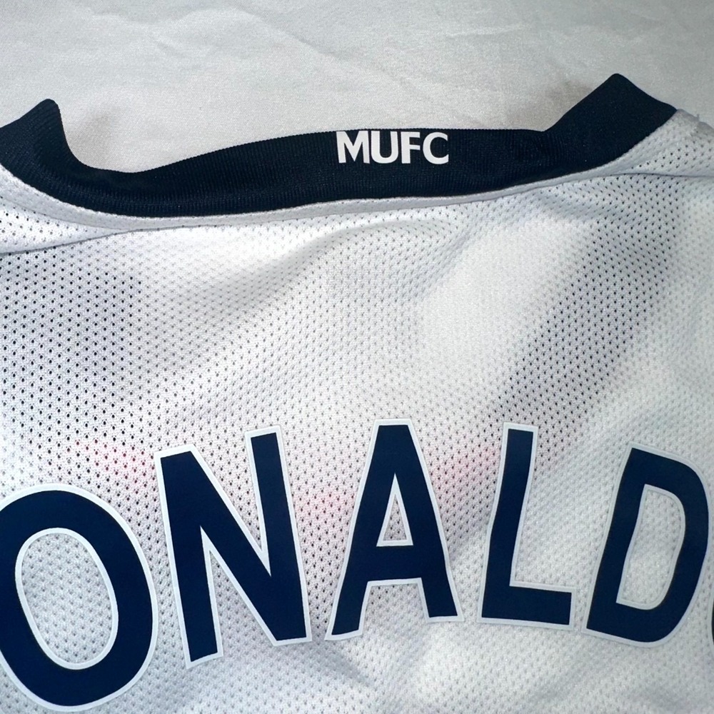 Nike Away Jersey Mens Medium White Manchester United Cristiano Ronaldo #7 Soccer - Picture 11 of 11
